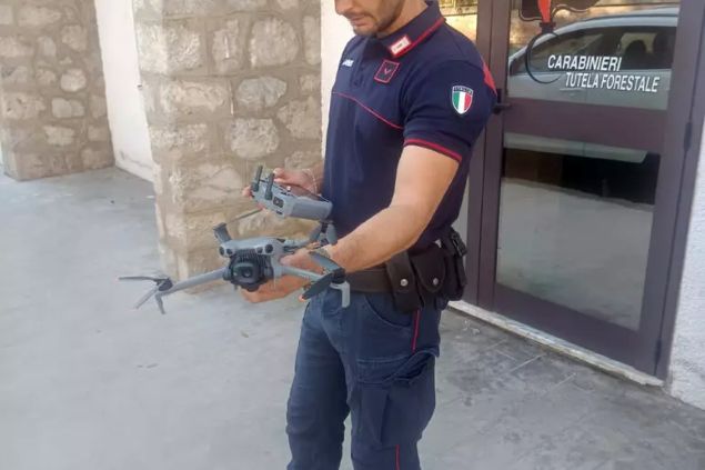 Controlli dei carabinieri contro fuochi illeciti, sanzioni per 90mila euro