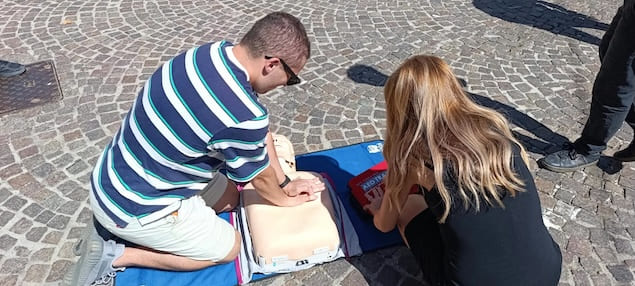 Catanzaro, salute in piazza: controlli gratuiti e primo soccorso